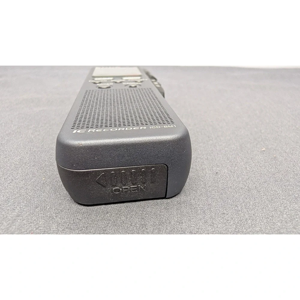 Sony IC Recorder ICD-BM1 Gray Digital Voice Recorder w/ 16MB Memory Stick -Works